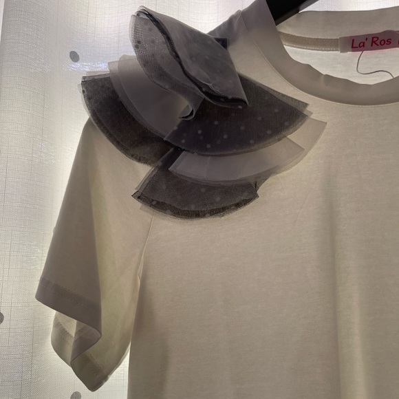 Elegant White and Gray Ruffle Top - Picture 3 of 7